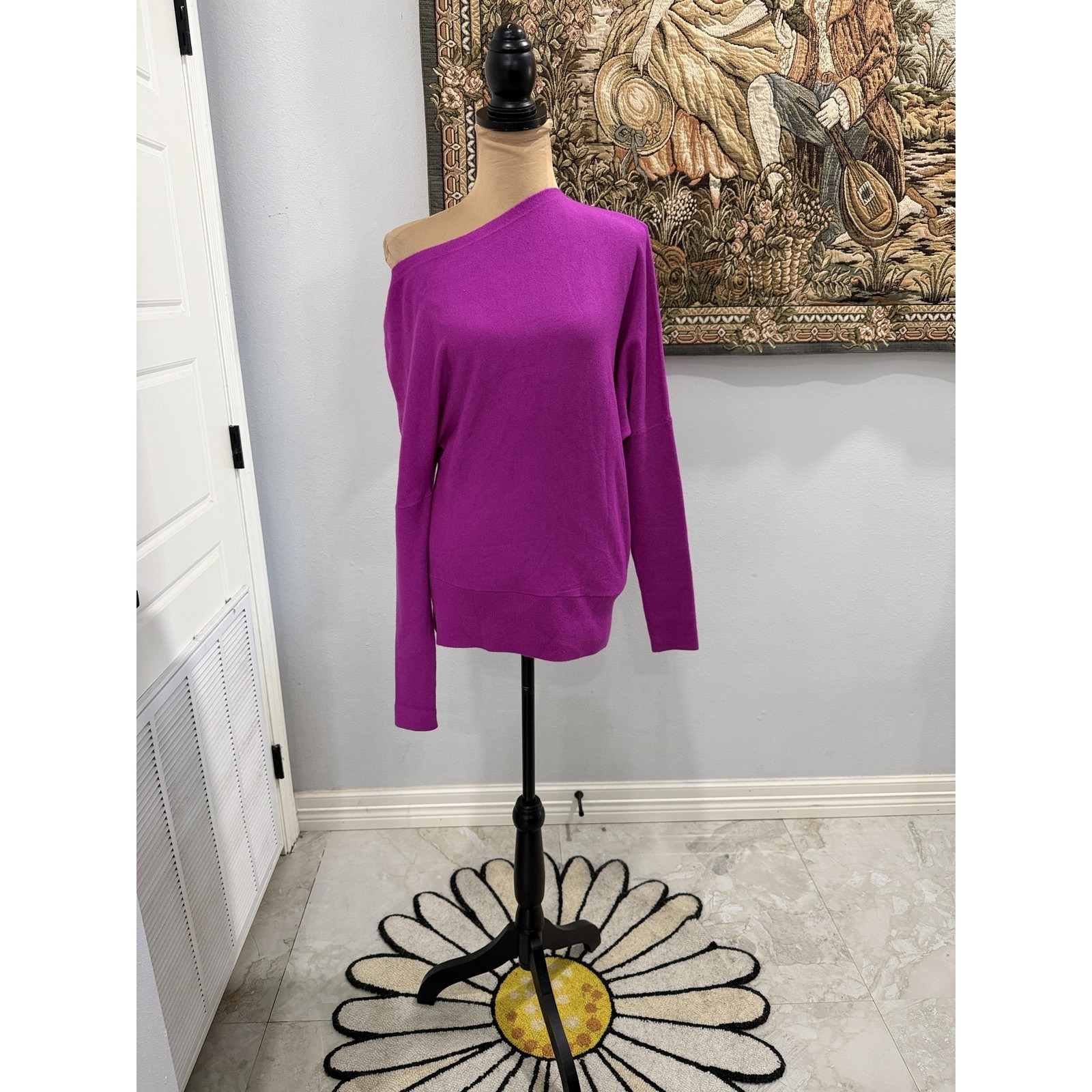 Express Sweater Womens Small Fuchsia One Shoulder Off Shoulder Pullover Knit